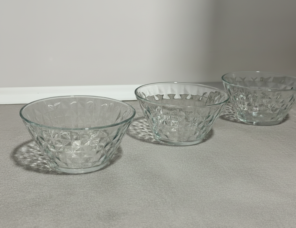 Set de boles de vidrio grueso Crystal Diamond con diseño geométrico tallado, aptos para lavavajillas y perfectos para mesa elegante y decorativa