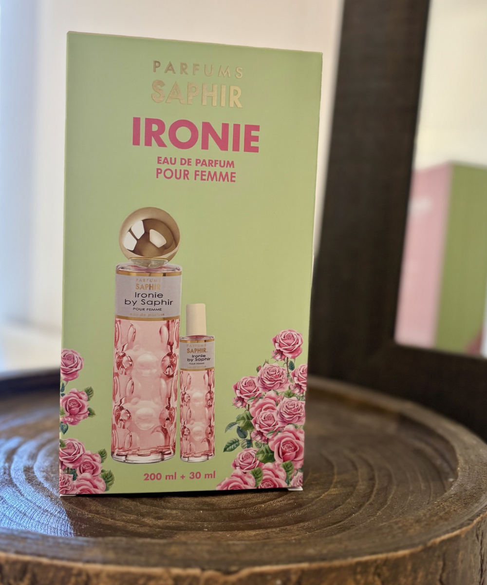 Caja del pack perfume Ironie by Saphir para mujer, incluye fragancias 200ml y 30ml, diseño elegante y sofisticado