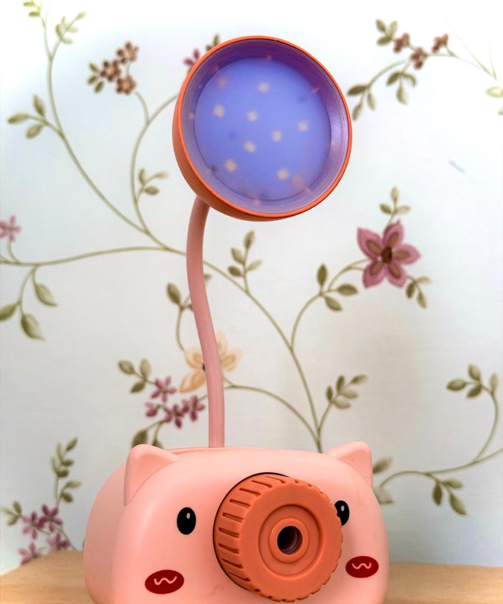Lámpara infantil Kawaii Cat Lamp en ABS y LED, diseño minimalista y seguro para niños, accesorio decorativo divertido y funcional.