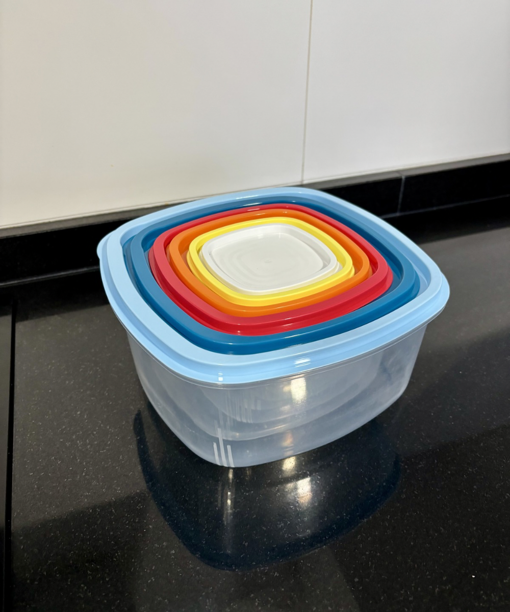 Pack FreshBox Duo de tuppers herméticos con diferentes tamaños, ideales para organizar alimentos y conservar comida en la cocina