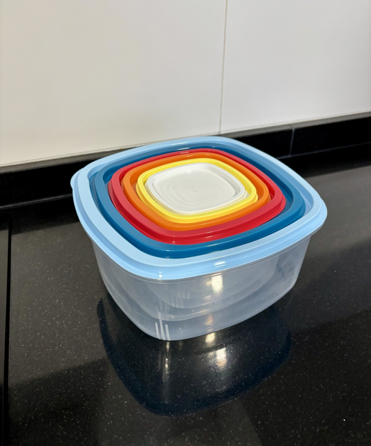Pack FreshBox Duo de tuppers herméticos con diferentes tamaños, ideales para organizar alimentos y conservar comida en la cocina
