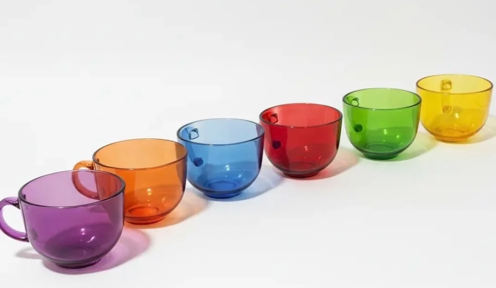 Tazas Rainbow Glass de vidrio templado en colores púrpura, naranja, azul, rojo, verde y ámbar, menaje decorativo para desayuno