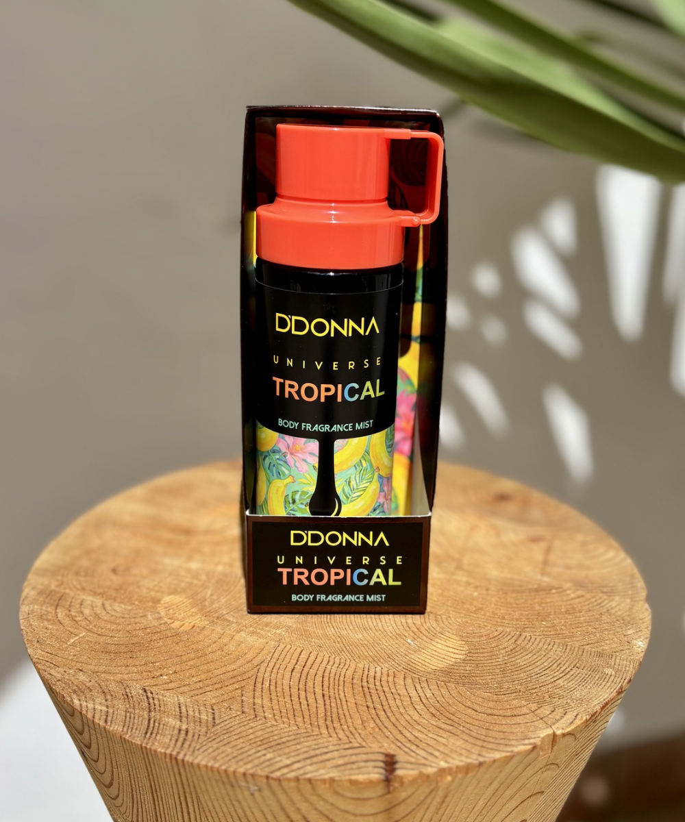 Fragancia corporal Tropical con notas de frutas jugosas y fondo dulce ligero