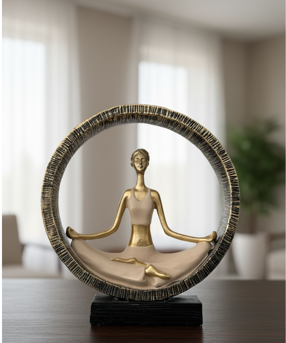Figura Yoga Essence de resina, mujer meditando rodeada de círculo decorativo, decoración zen y elegante para el hogar
